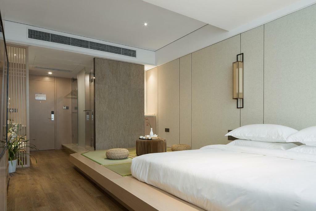 The Hidden House Hotell Chengdu Exteriör bild