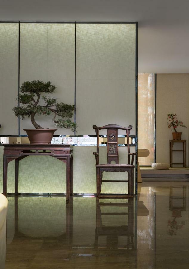 The Hidden House Hotell Chengdu Exteriör bild